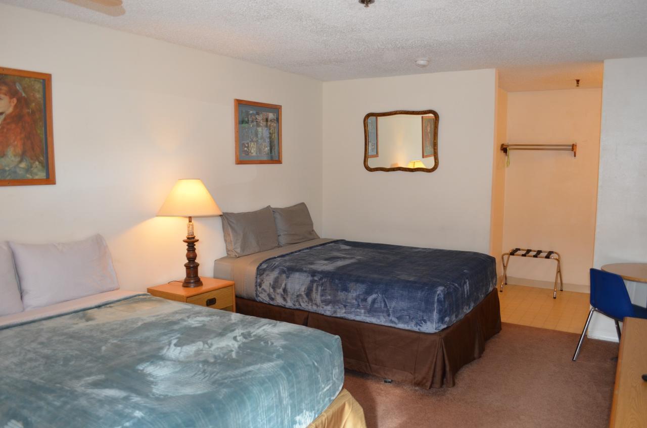 Deep Creek Motel Running Springs Exterior photo