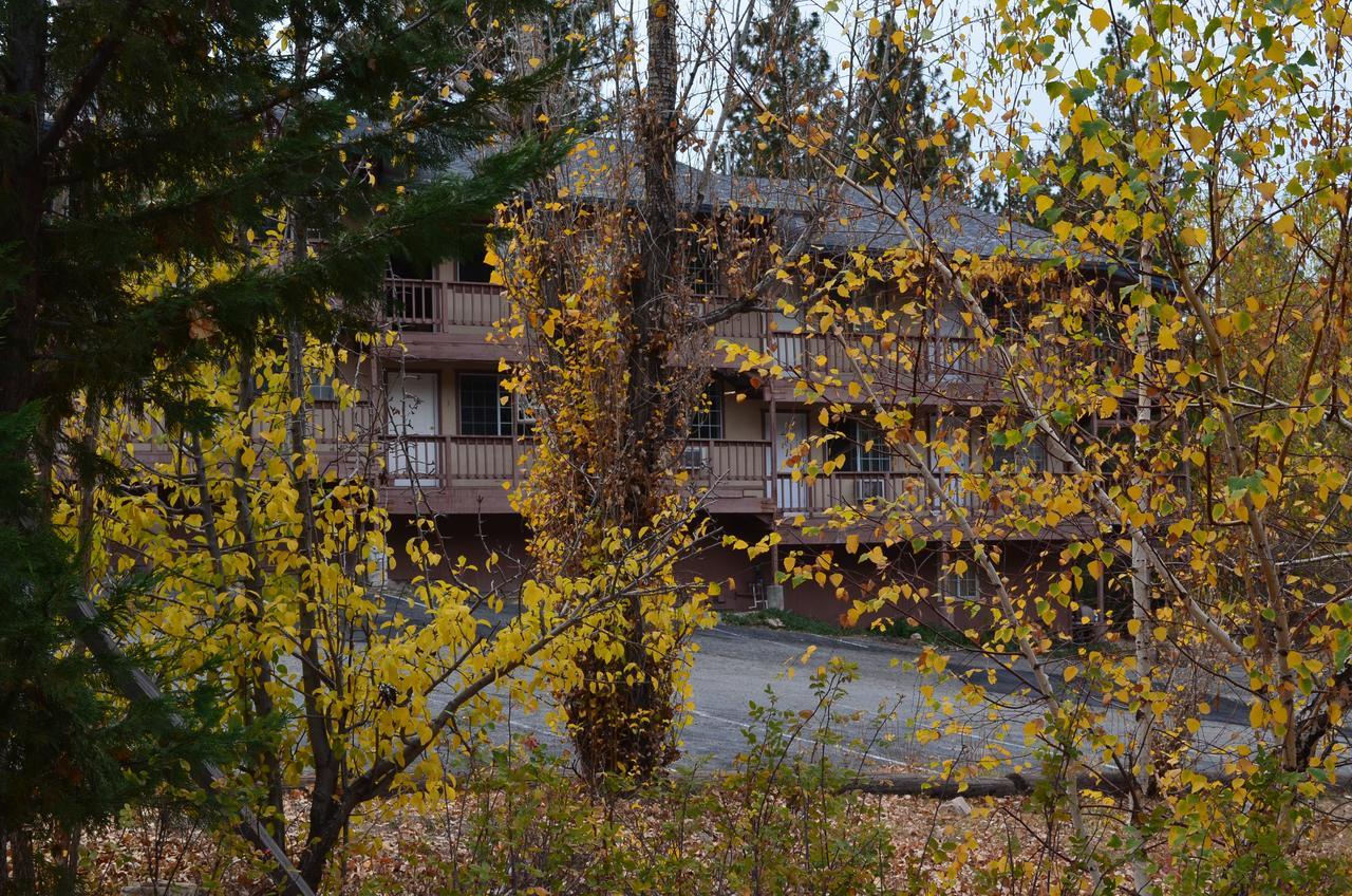 Deep Creek Motel Running Springs Exterior photo